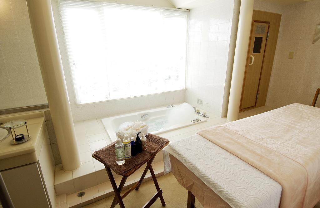 Hotel Chobo Sanso Yugawara Extérieur photo