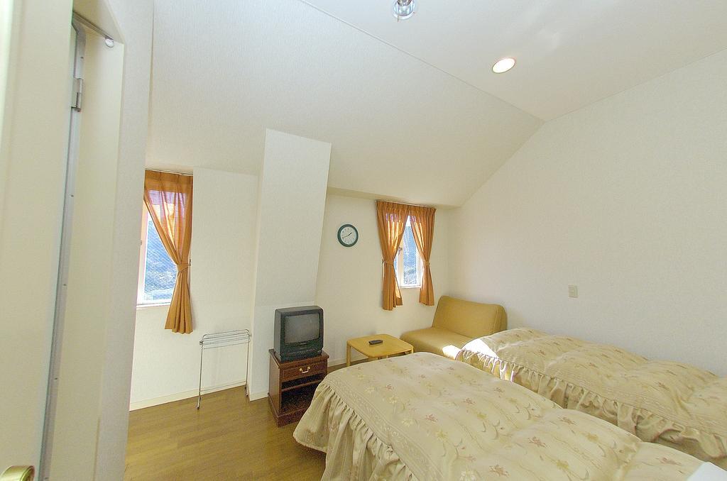 Hotel Chobo Sanso Yugawara Extérieur photo