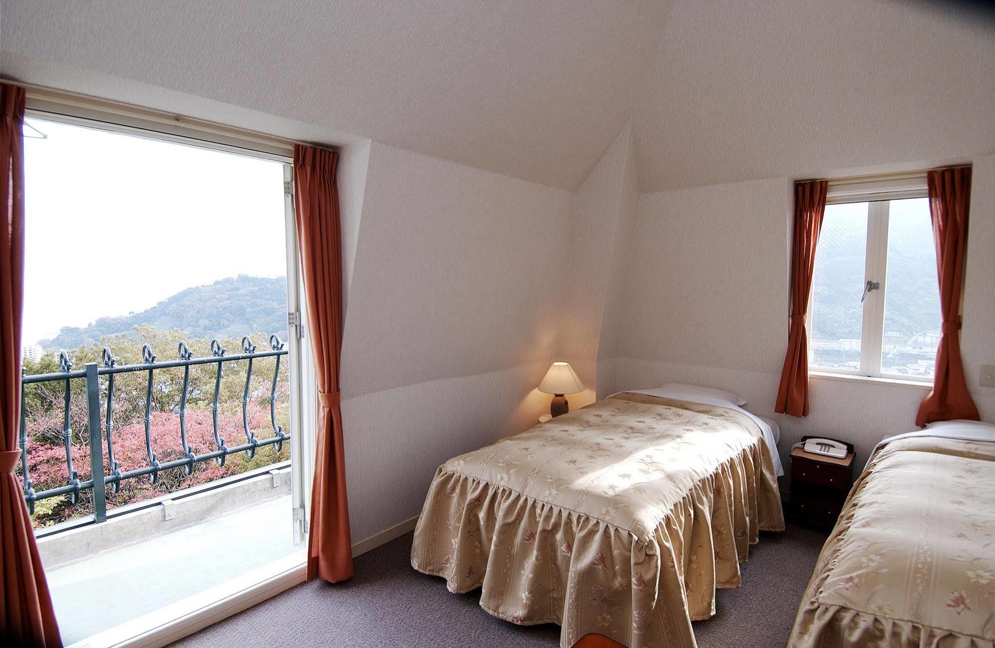 Hotel Chobo Sanso Yugawara Extérieur photo